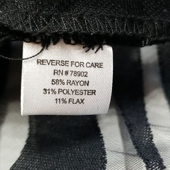 Bamboo Traders Blouse Womens Size Large Button Up Top 3/4 Sleeve Zebra Print - Picture 4 of 10